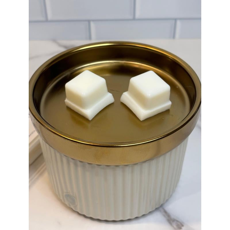 Indulge Your Senses with Eco-Friendly Soy Wax Melts - Long-Lasting, Highly Scented Aromatherapy for a Fresh Home Atmosphere!